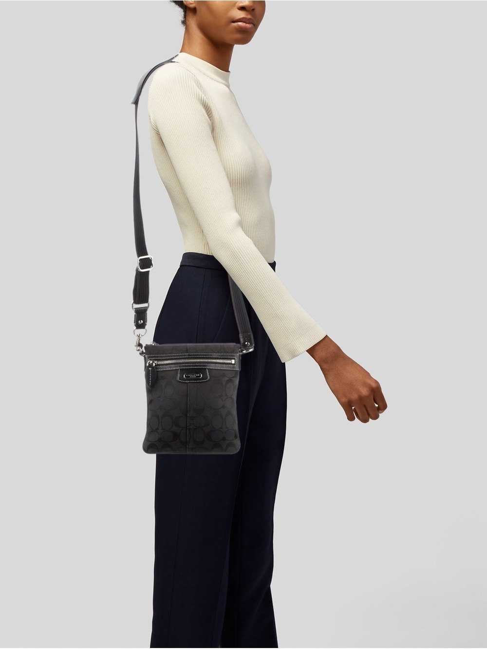 Coach Signature Swingpack Crossbody Bag Black Jacquard & Leather
